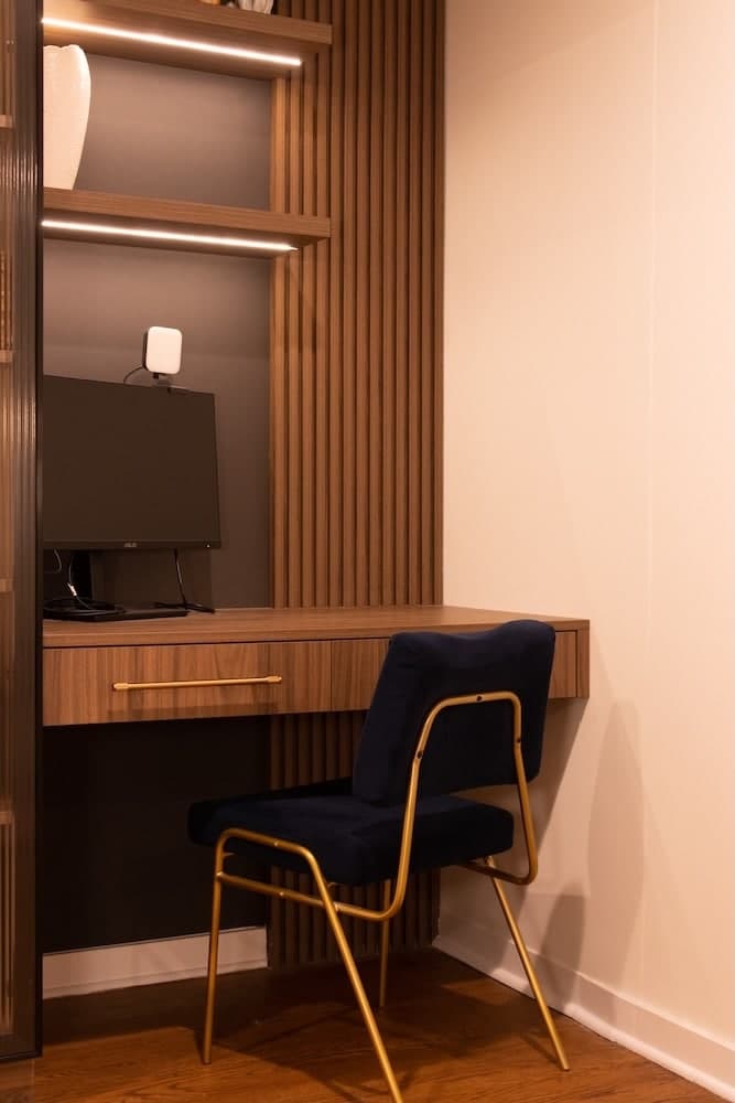 Chicago Home Office Remodelers