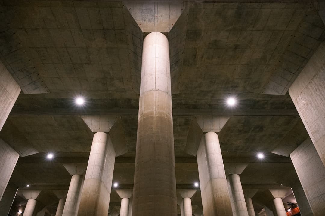 high-rise concrete column structure