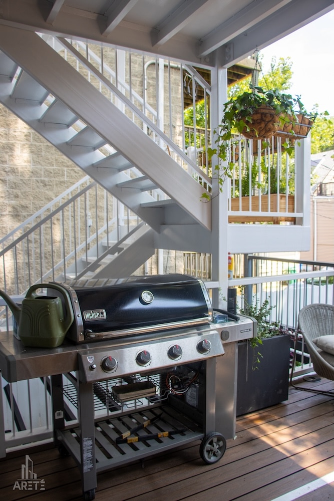 Lovely Lakeview Outdoor Space, photo 12