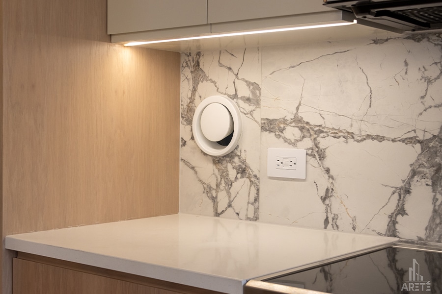 Luxurious Residence in Lincoln Park High Rise, photo 5