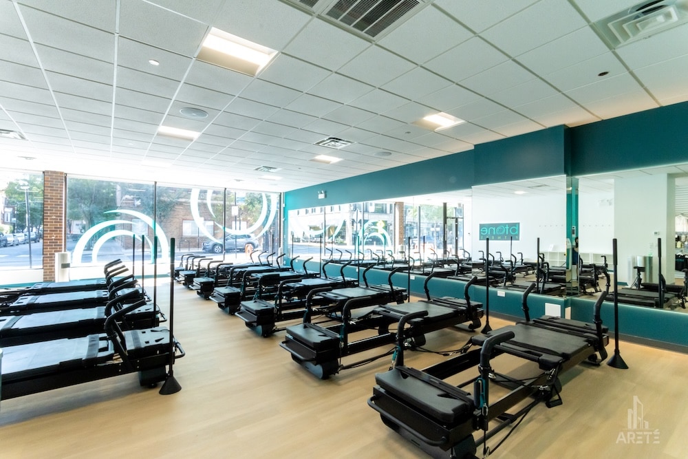 Fitness Meets Style in Lakeview East, photo 8