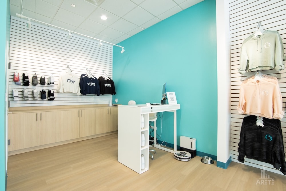 Fitness Meets Style in Lakeview East, photo 5