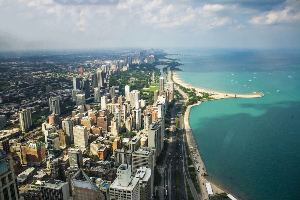 Home Repairs That Need Pros in Chicago