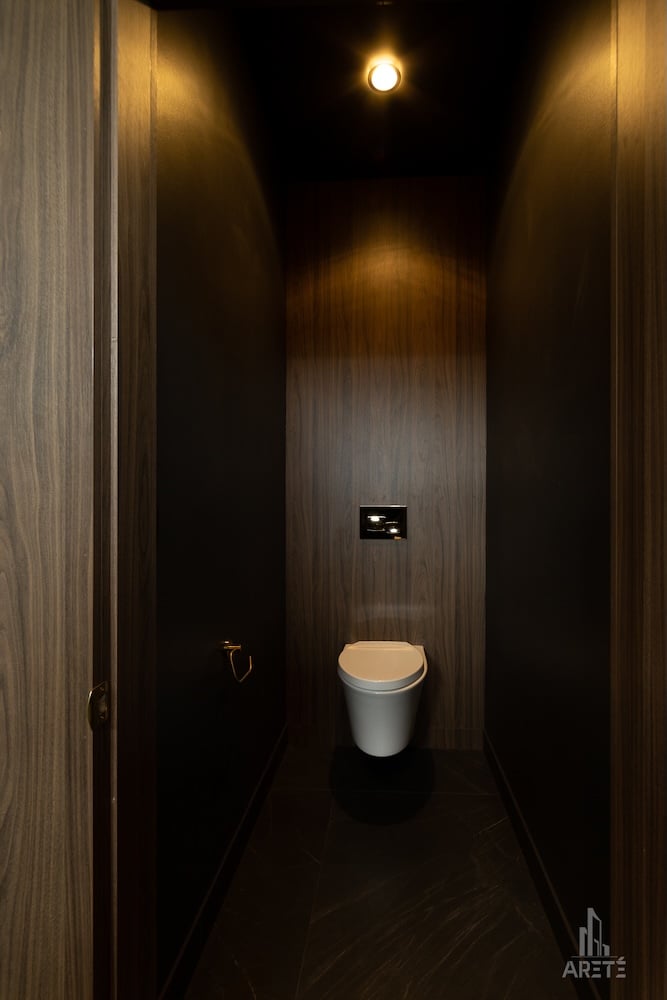 Revitalizing Ravenswood Residence with Respect, photo 7