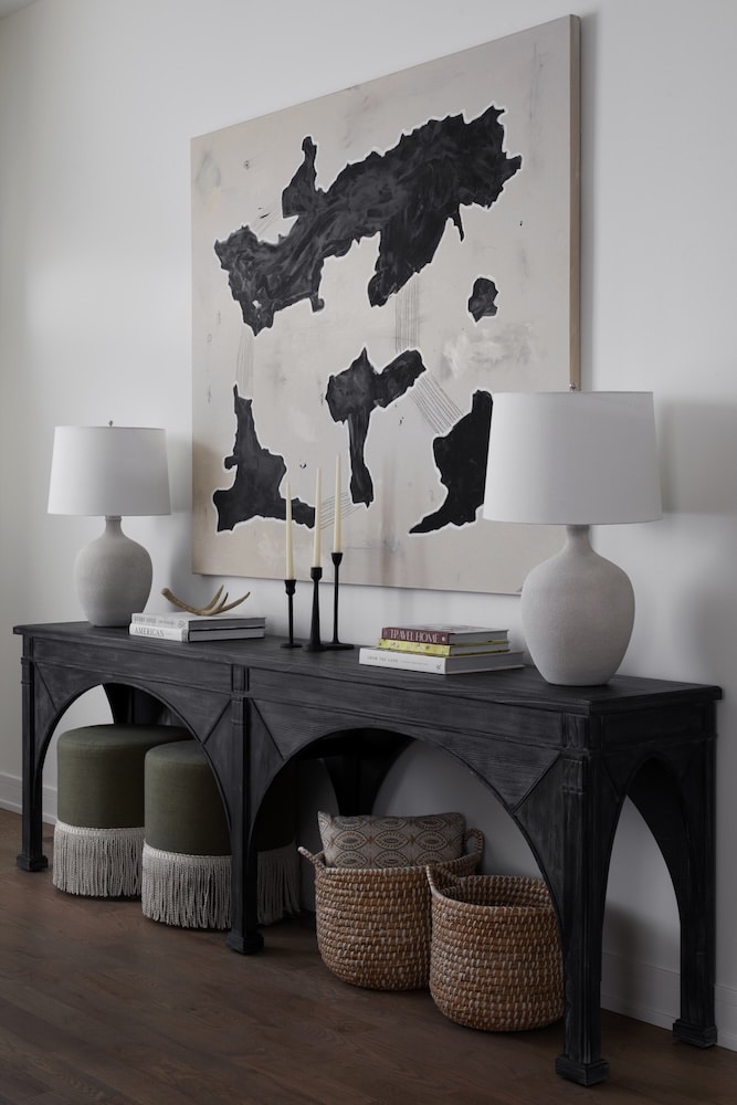 Honoring a Heavenly Hermitage Home, photo 9