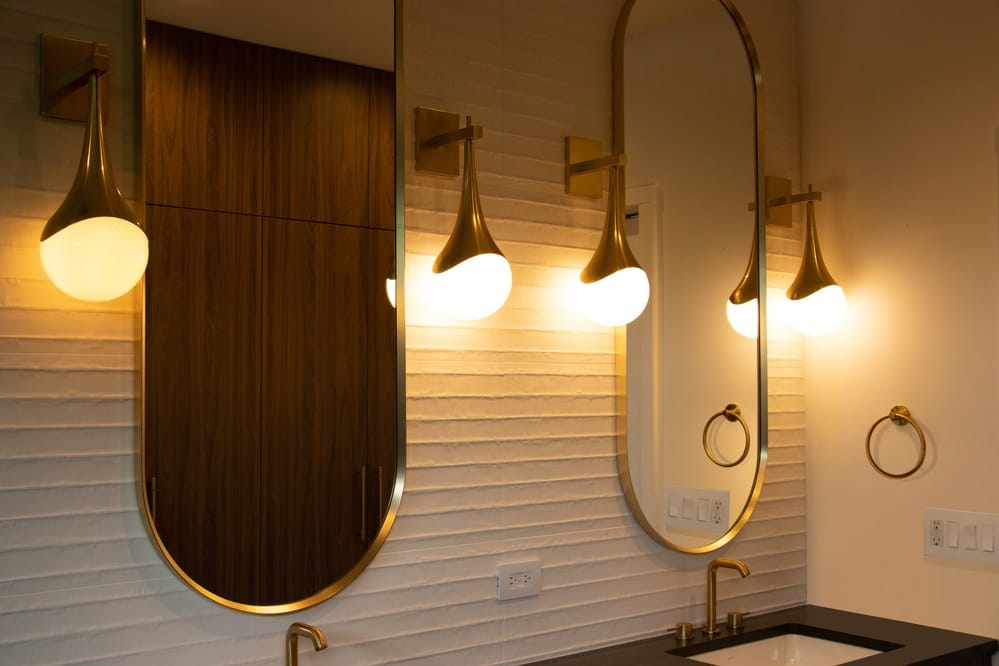 Revitalizing Ravenswood Residence with Respect, photo 5